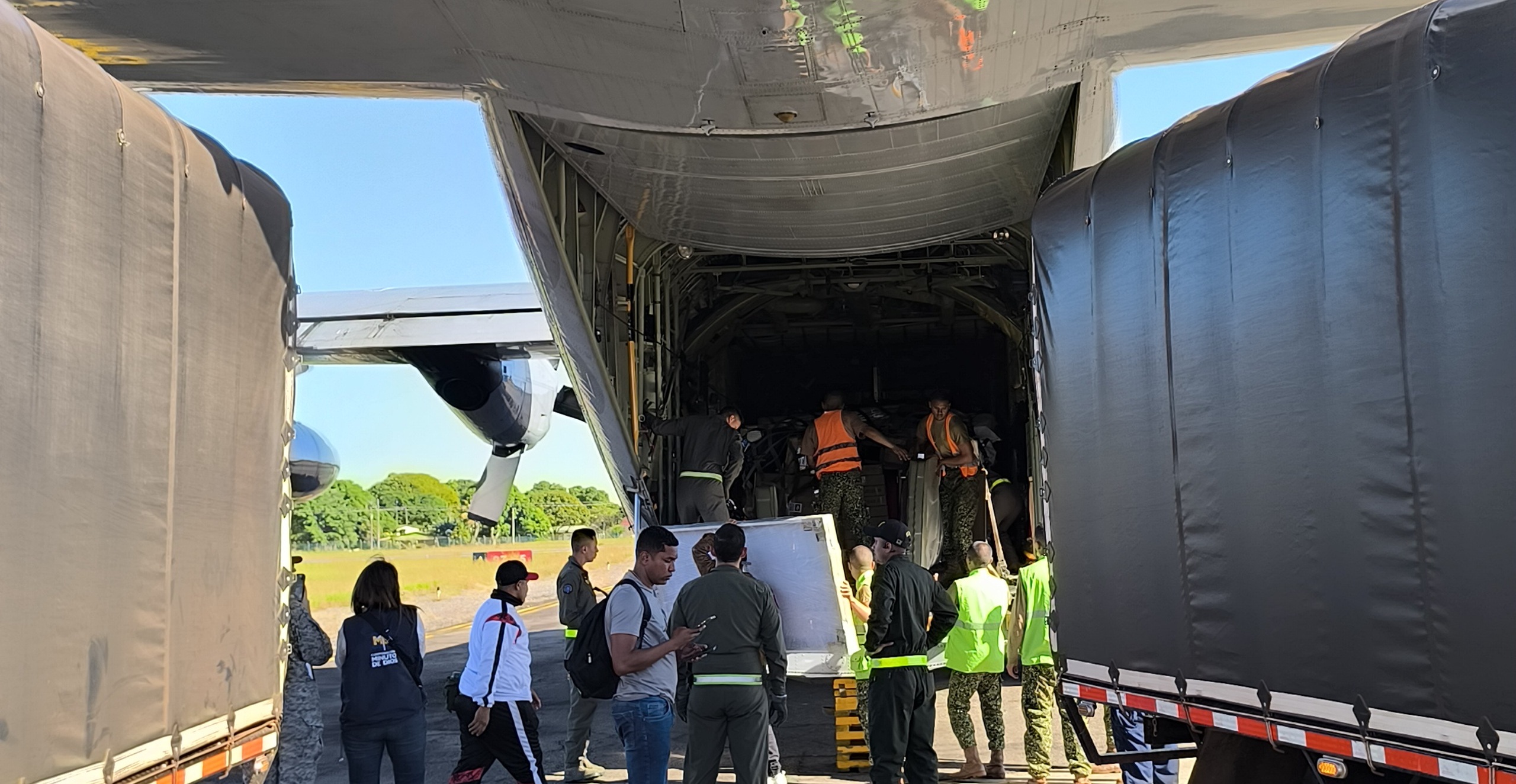 La Dirección Nacional de Bomberos de Colombia fortaleció su capacidad operativa con la asignación de equipos en todo el país