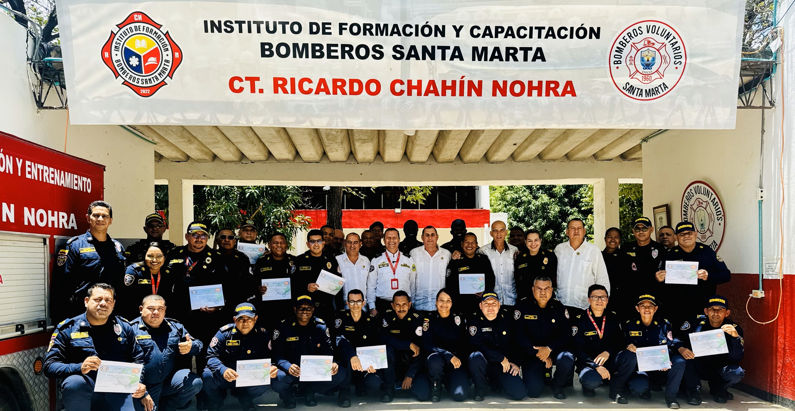Culminó con éxito el ciclo formativo en Preparación y Atención de Incidentes Relacionados con Ciclones y Tormentas Tropicales para los bomberos de Colombia