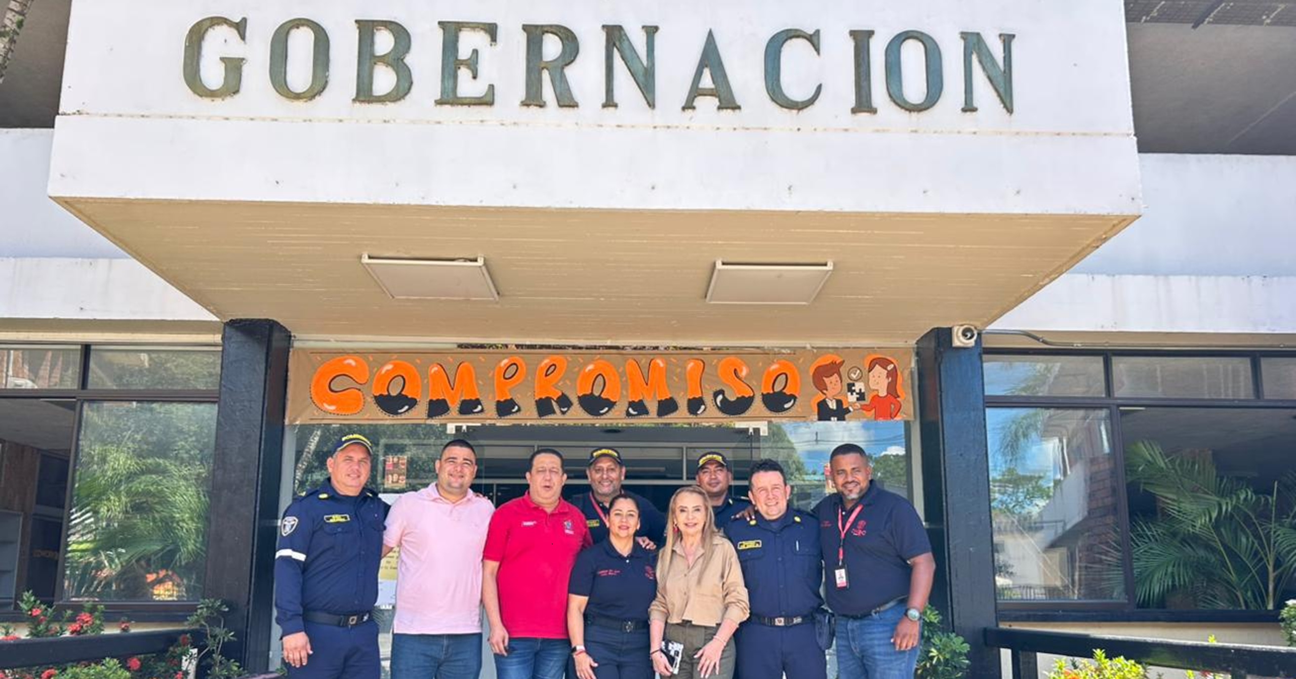 En la Gobernación de Arauca, DNBC lideró mesa de trabajo para fortalecer a los cuerpos de bomberos del departamento