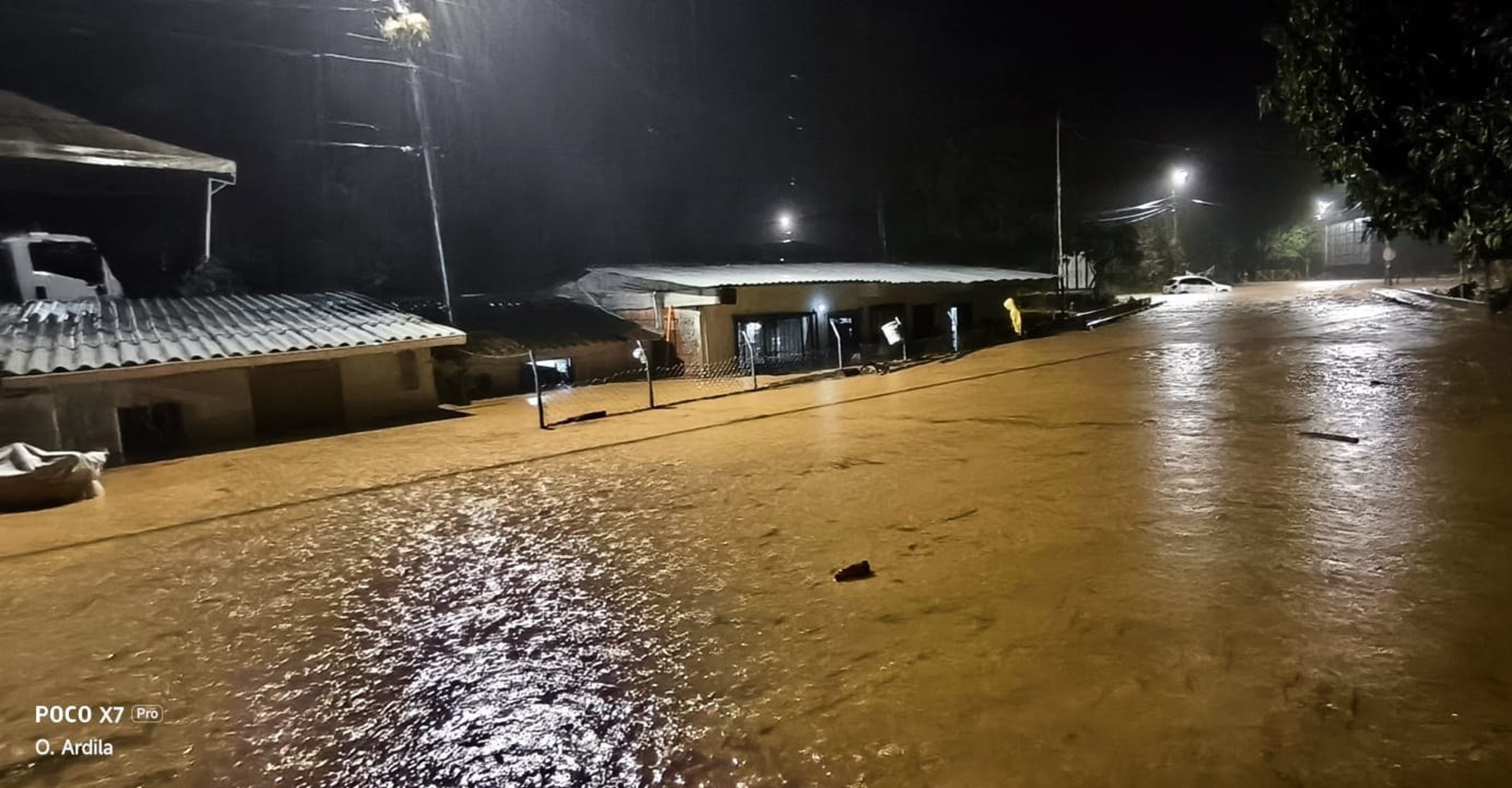 Inundaciones y deslizamientos afectan el casco urbano de Yolombó, Antioquia