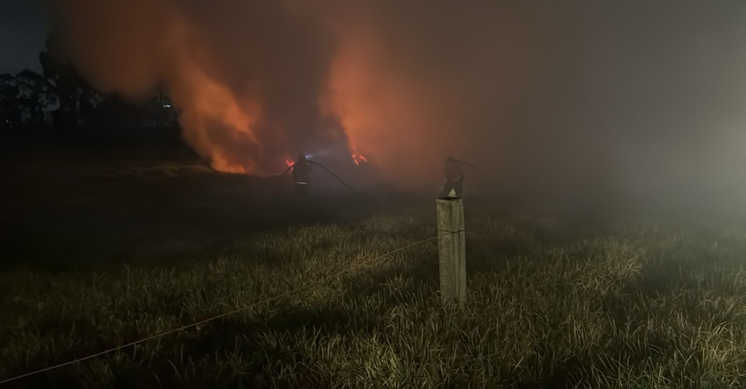 Bomberos de Soacha liquidaron incendio forestal en inmediaciones de la Hacienda La Chucua