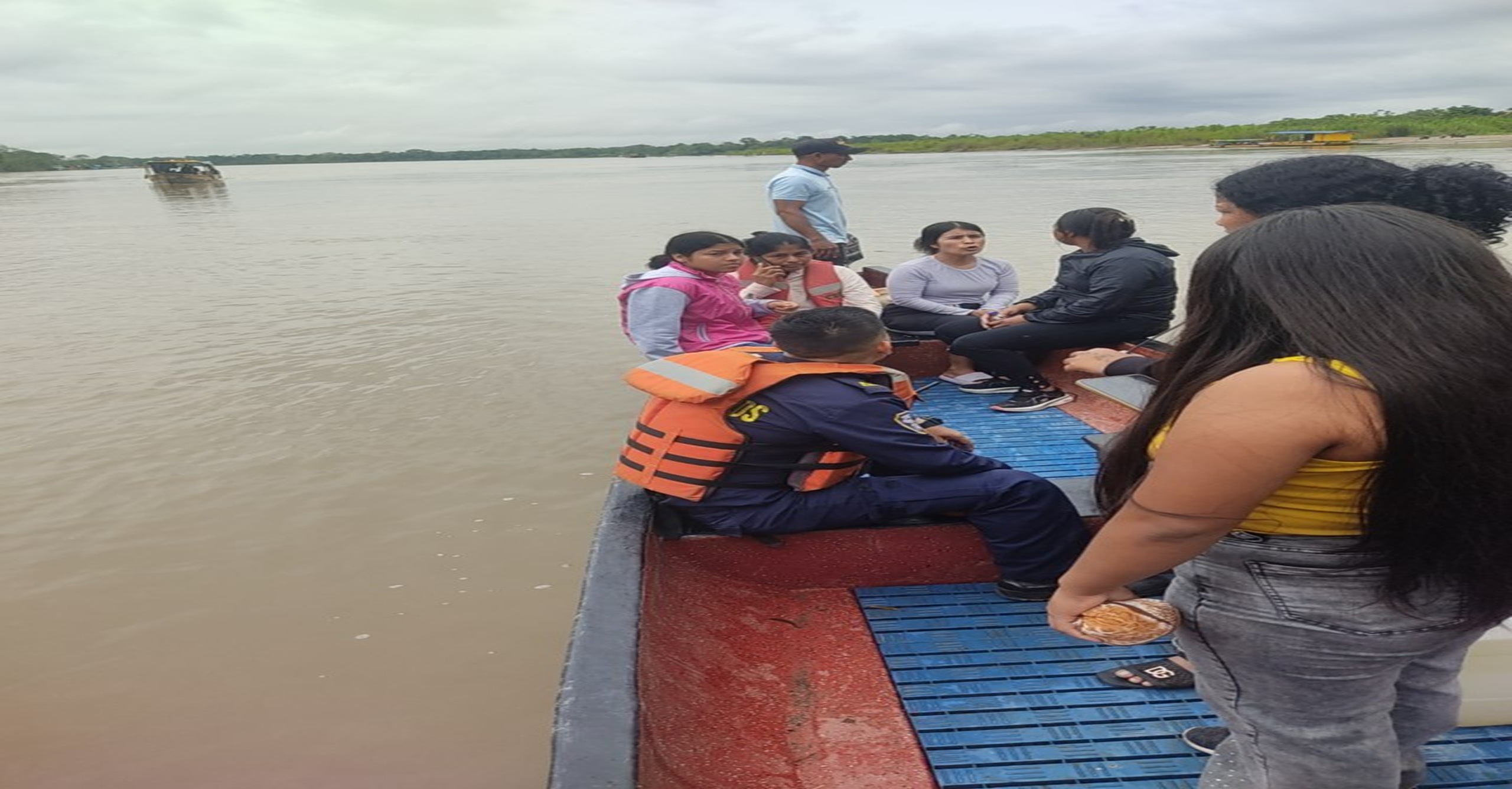 Bomberos de Puerto Asís mantienen búsqueda de menor desaparecido en el río Putumayo