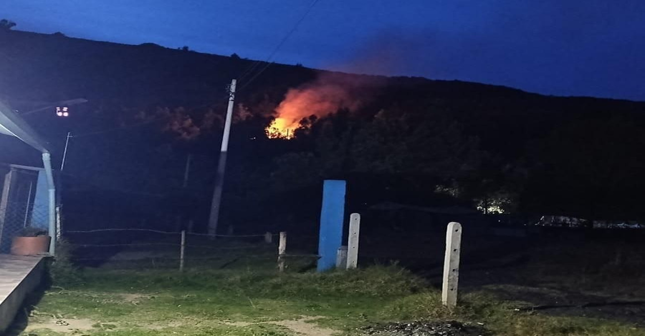 Bomberos de Ubaté lograron liquidar incendio forestal que afectó dos hectáreas en Cucunubá