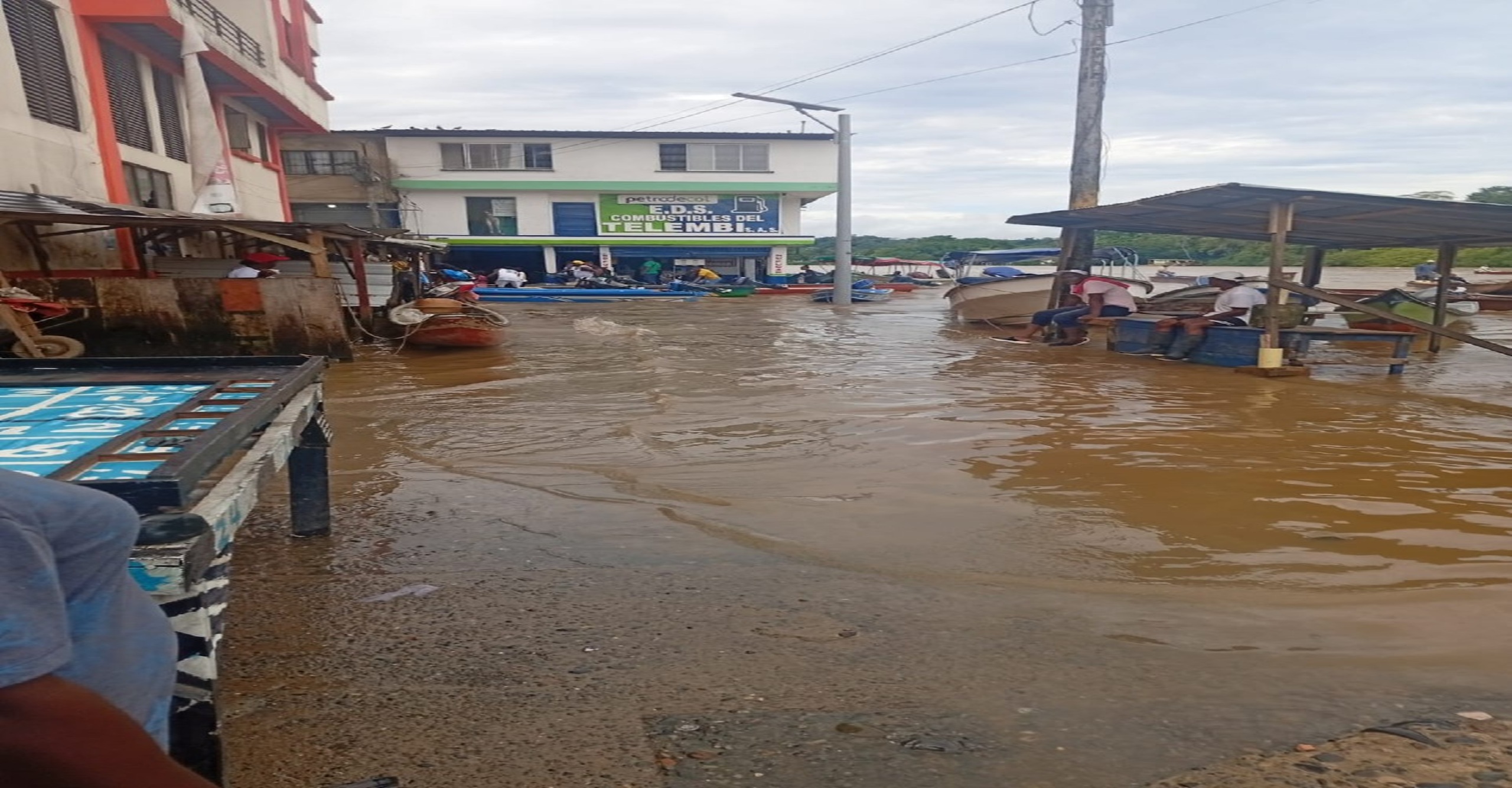 Bomberos atienden inundaciones en varios sectores de Barbacoas, Nariño